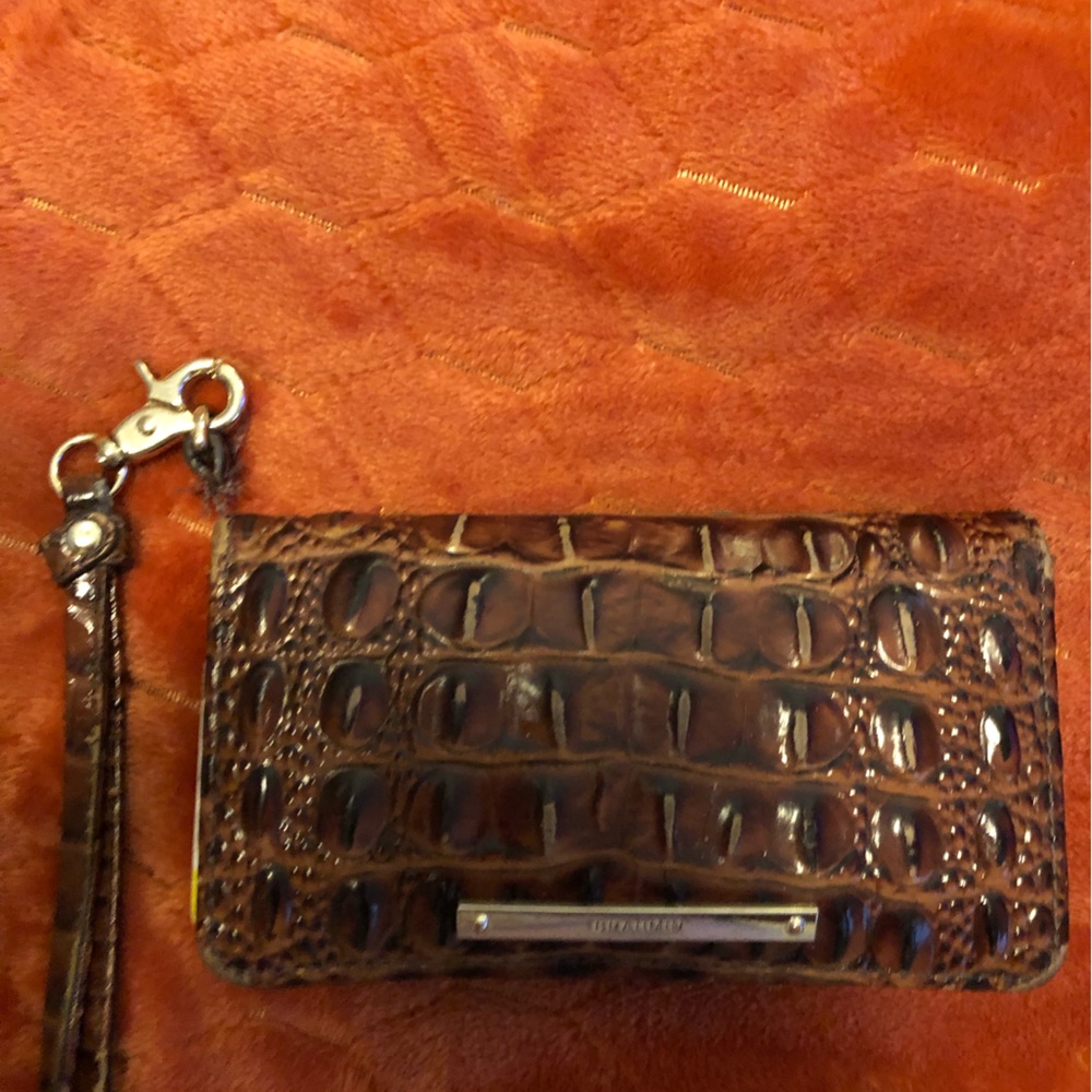 Brown Brahmin Wallet!!!